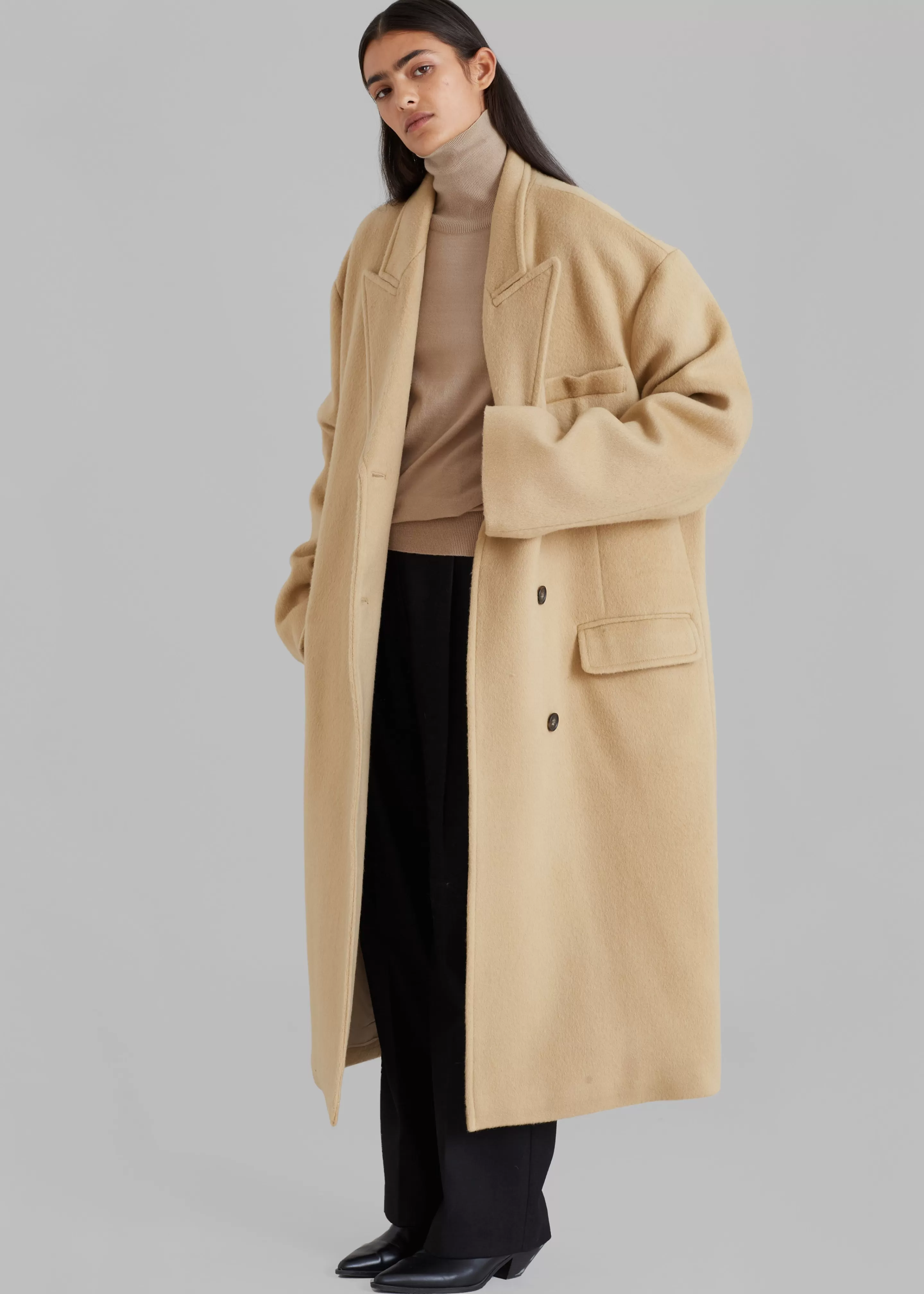 Outerwear | The Frankie Shop Anya Oversized Coat Camel