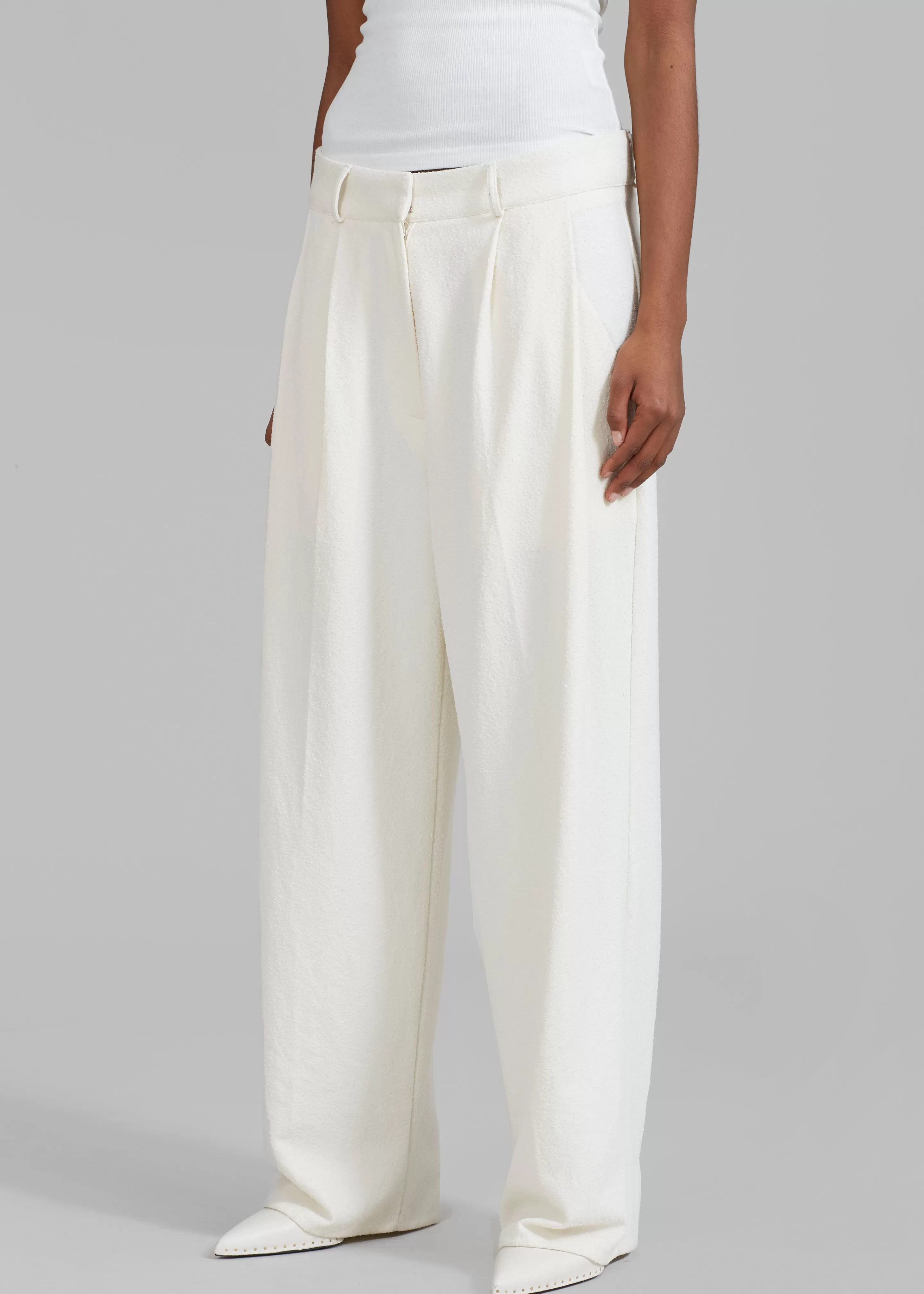 Bottoms | The Frankie Shop Dakota Pleated Pants Ivory