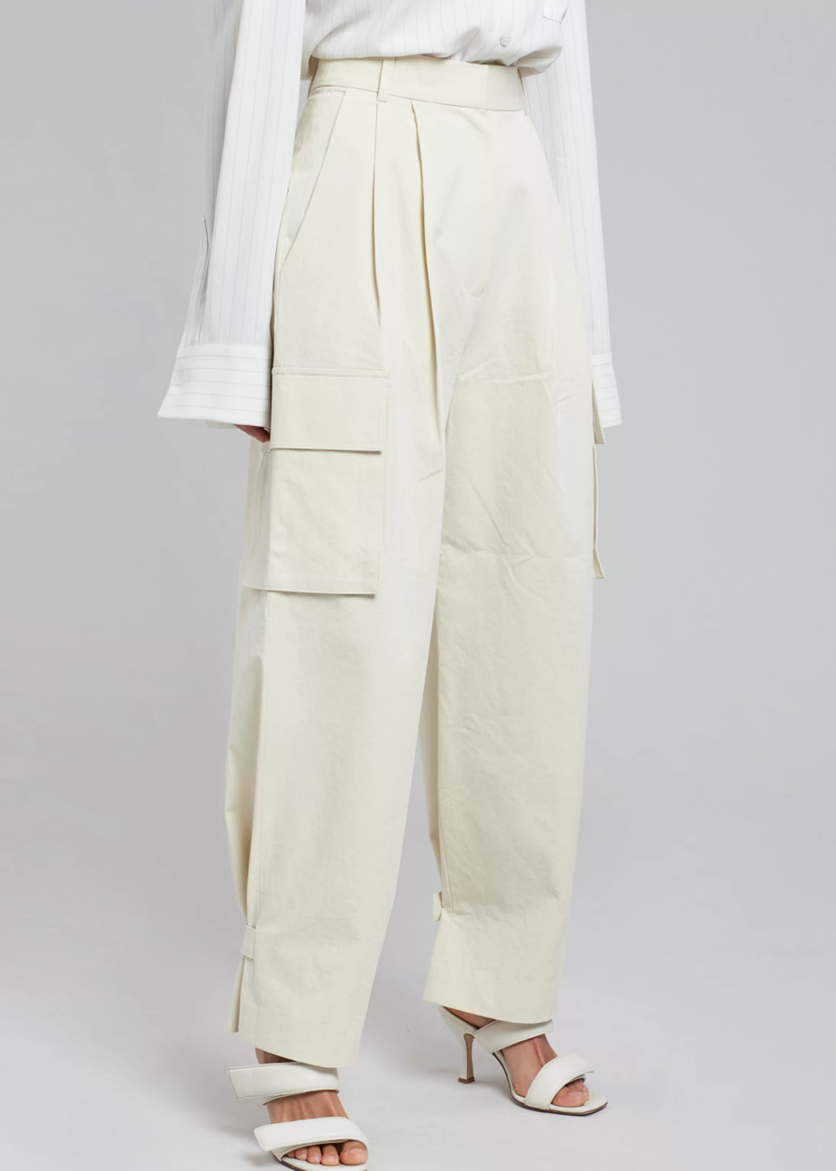 Bottoms | The Frankie Shop Gianna Cargo Pants Cream