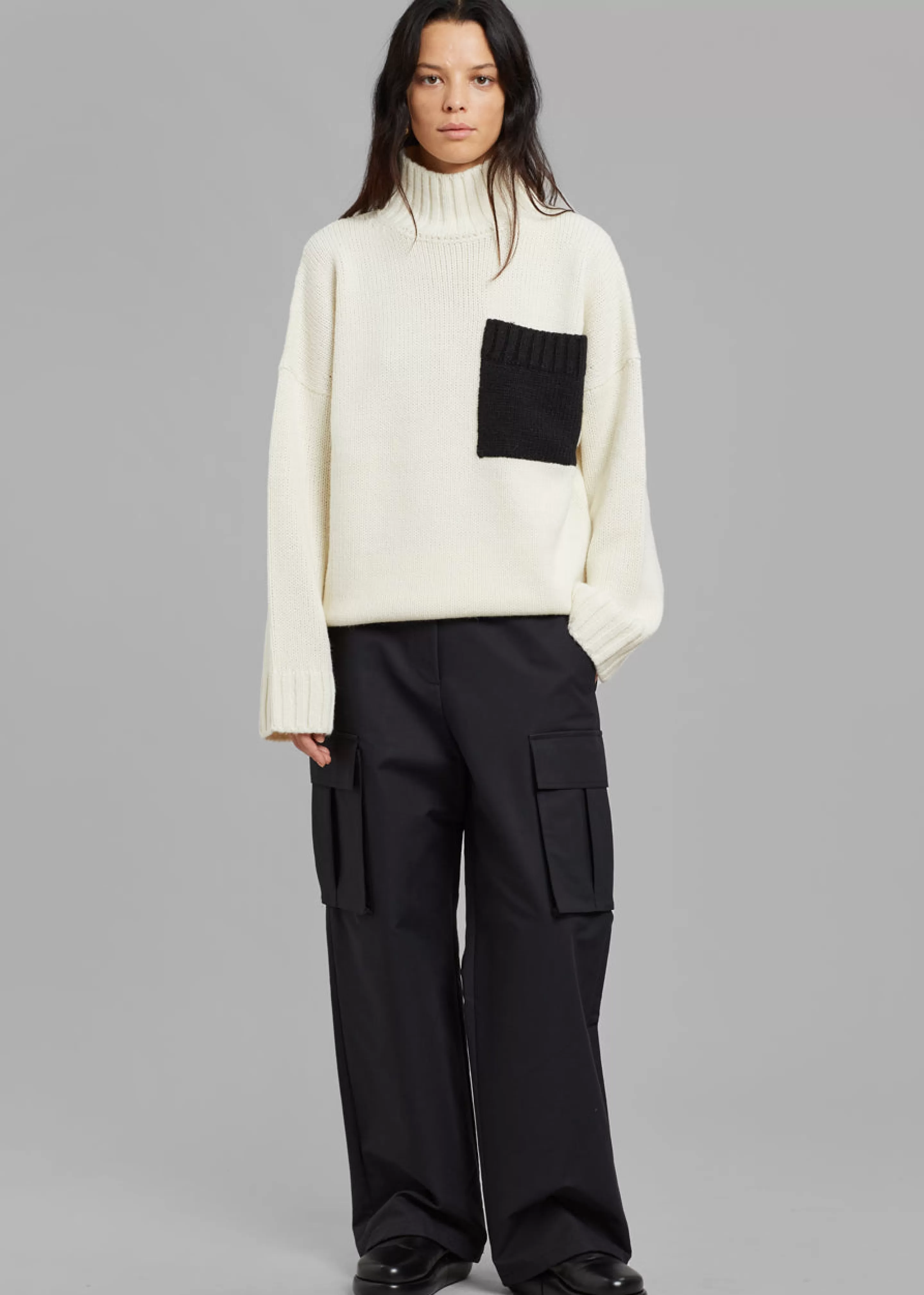 Knitwear | The Frankie Shop Jw Anderson Patch Pocket Turtleneck Off White/Black