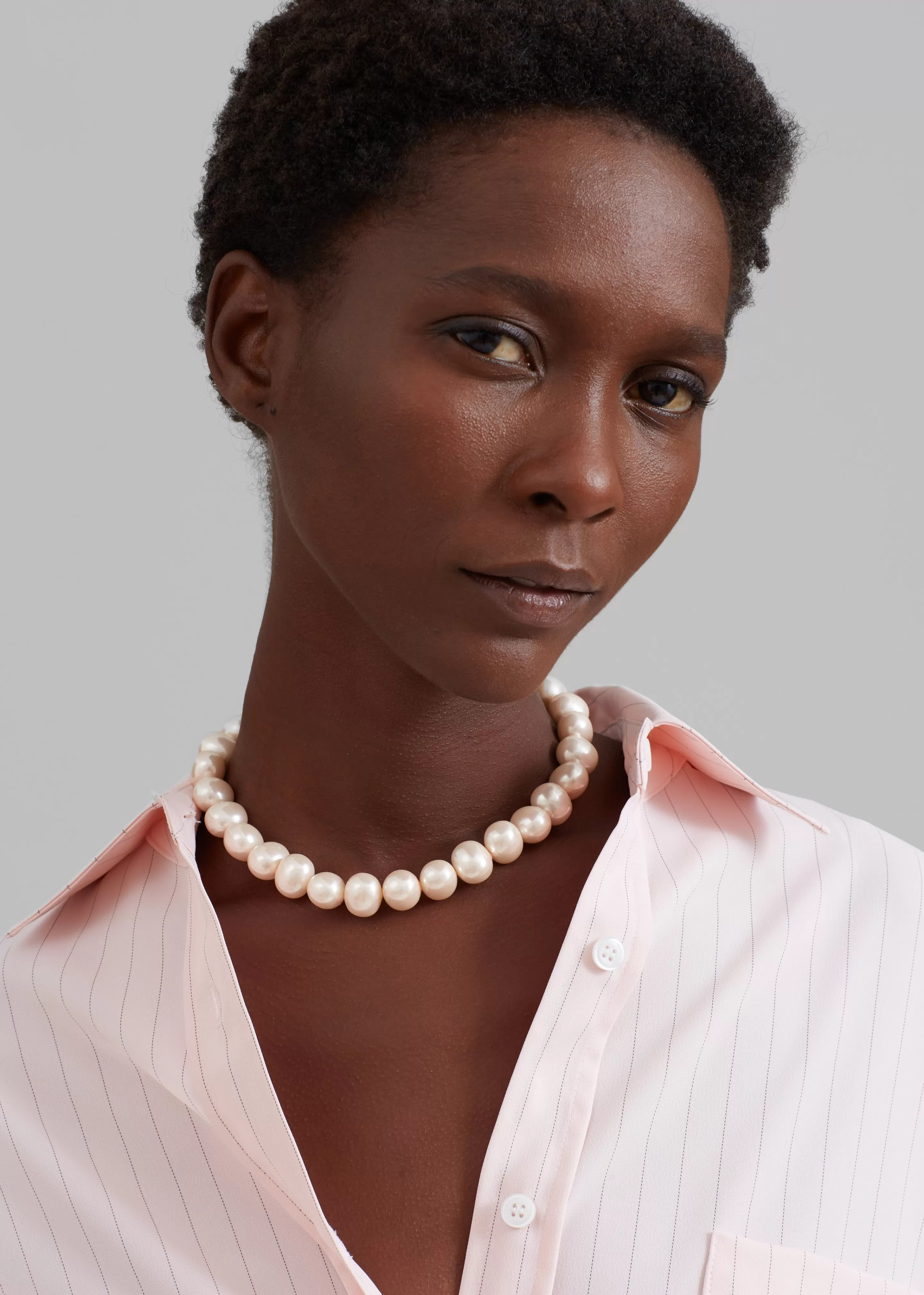 Accessories | The Frankie Shop Tess Pearl Necklace Pink